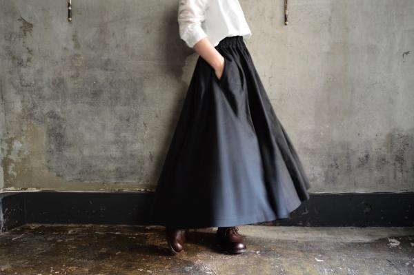 Pois E 「OPERA」Skirt