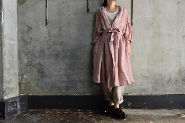 Honnete Light Weight Irish Linen Shawl Collar Robe
