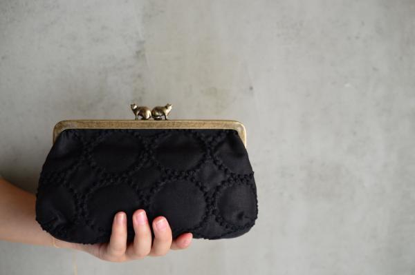 cuddle pouch -tambourine-