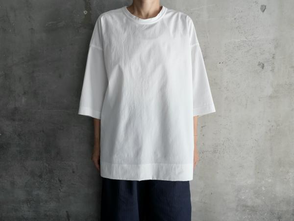 NO CONTROL AIR Polyester Typewriter Crew Neck T