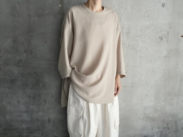 NO CONTROL AIR Polyester Twill Back Flare T