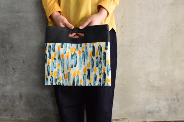 minä perhonen 「candle」flag bag