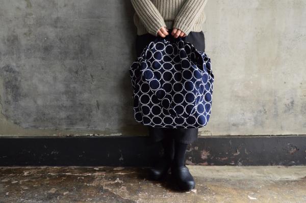minä perhonen 「tambourine」body bag Cotton Satin