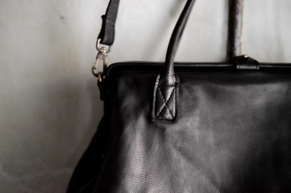 CHRISTIAN PEAU 2way Calf Leather Frog Handbag