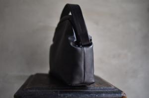 TACHINO CHIE「M.F.B」 Leather Hand Bag small
