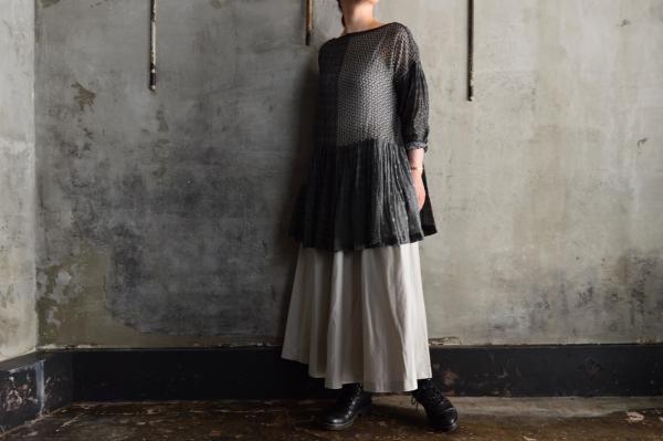 TOWAVASE「Parfun」Flower Printed Blouse