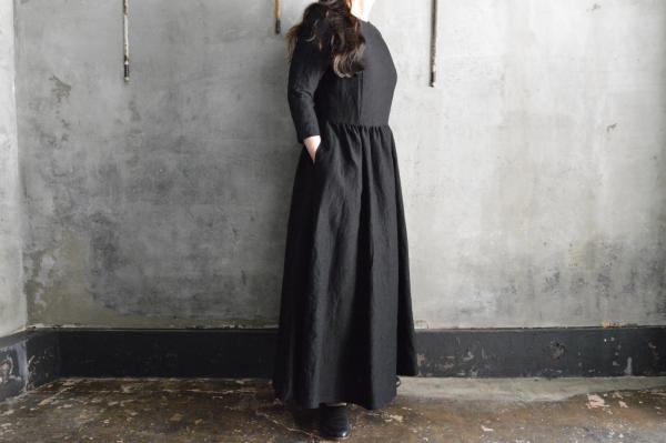 susuri Hens Dress