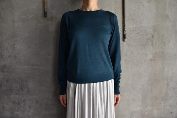eleven 2nd Silk Round Neck Knit