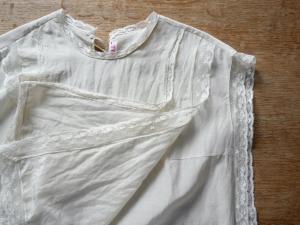 TOWAVASE  「Leavers」Cotton Silk Lace Vest
