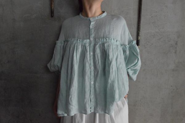 UNIVERSAL TISSU Linen Full Gather Blouse
