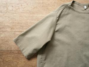 FIR MUM  Ramie Solotex Matt Tropical  Boat Neck T