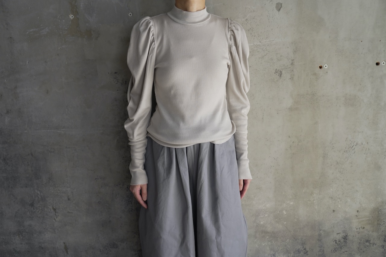 Rhodolirion PuffSleeve Sweater nepenthes