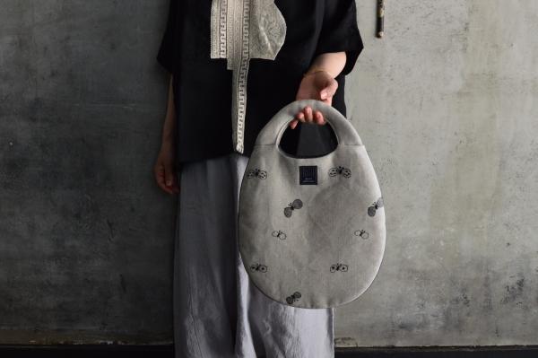 mina perhonen 「choucho」egg bag