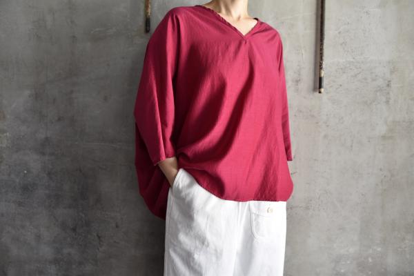 NO CONTROL AIR Dolman Pull Over Blouse
