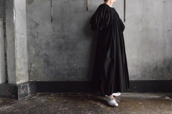TOWAVASE「Hand Smock」KhadiCotton Hand Smocked Dress