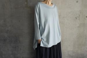 CLOSELY 80/2 Supima Cotton Back Flared Tee