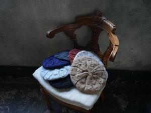 FLORENCE SIGNA  Cable Knit Cap Beret